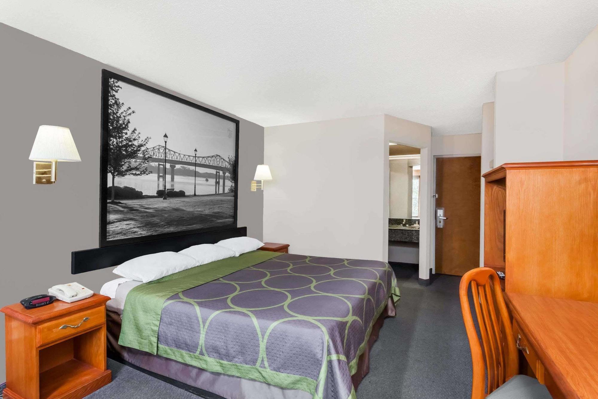 Super 8 By Wyndham Athens Otel Dış mekan fotoğraf